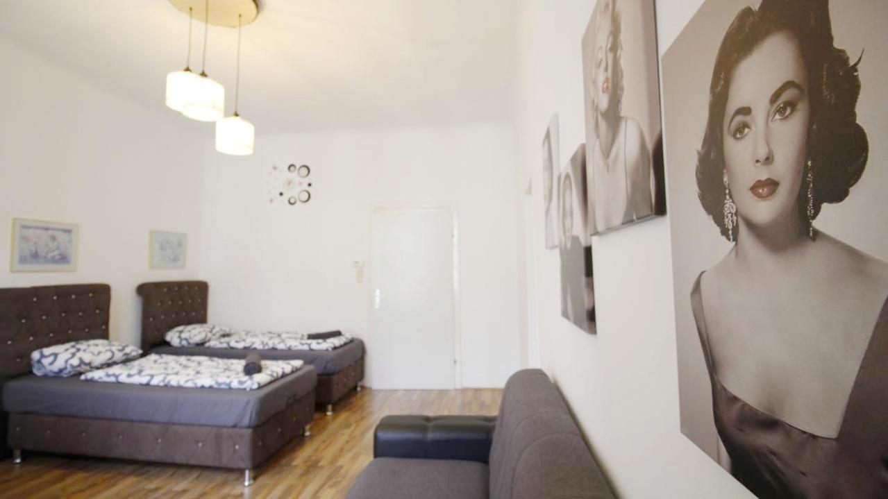 Comfortable Rooms Near Schonbrunn Palace Wien Exterior foto